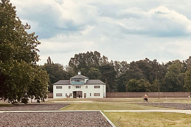 never-again-sachsenhausen-concentration-camp