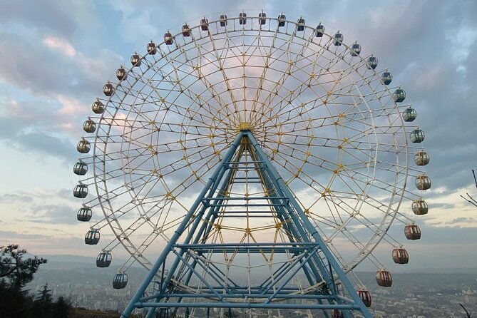 new-cable-car-mtatsminda-with-three-lagidze-lemonade-tasting