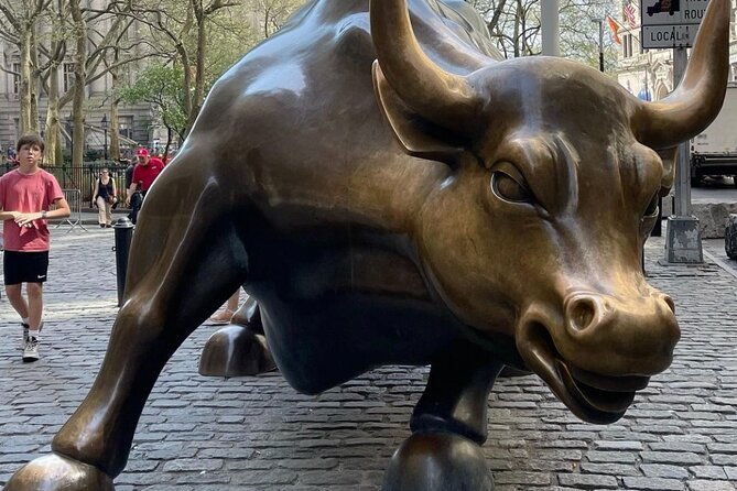 new-york-city-superheroes-tour-marvel-and-dc-comics-origins