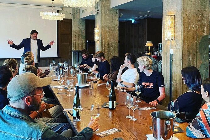 non-alcoholic-wine-tasting-with-an-expert