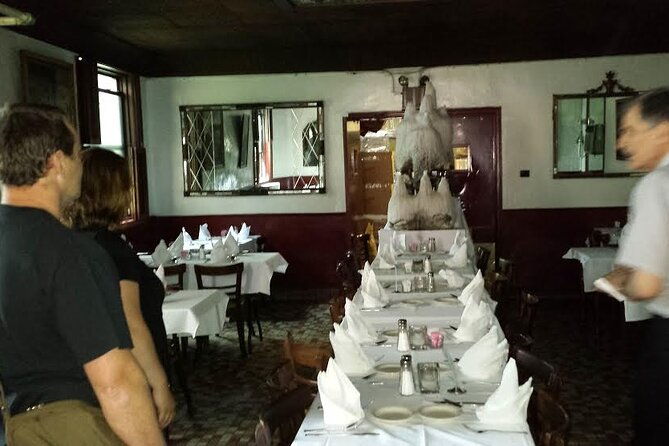 nyc-private-mafia-tour-by-luxury-vehicle