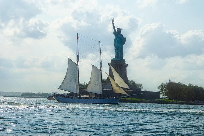nyc-statue-of-liberty-tall-ship-sail-aboard-clipper-city