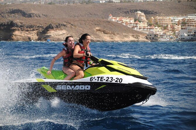 ocean-pack-tenerife-jet-ski-and-yacht-whale-watching