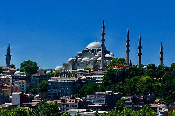 off-the-beaten-path-istanbul-suleymaniye-mosque-fener-and-balat
