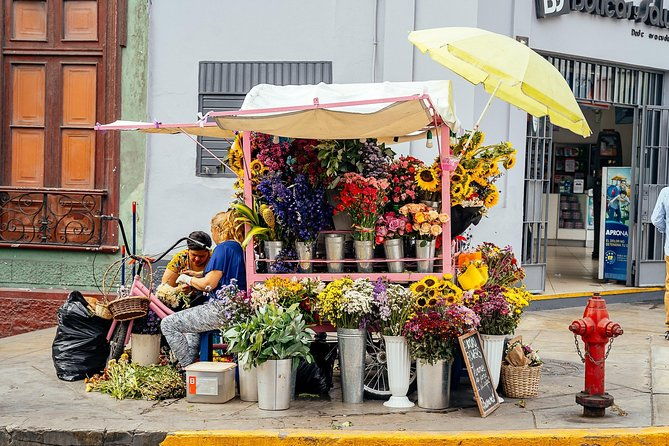 off-the-beaten-track-in-lima-private-city-tour