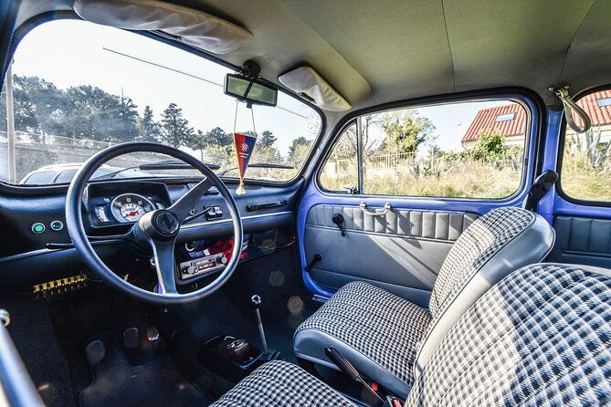 oldtimer-fico-supermini-selfdrive-hinterland-roadtrip