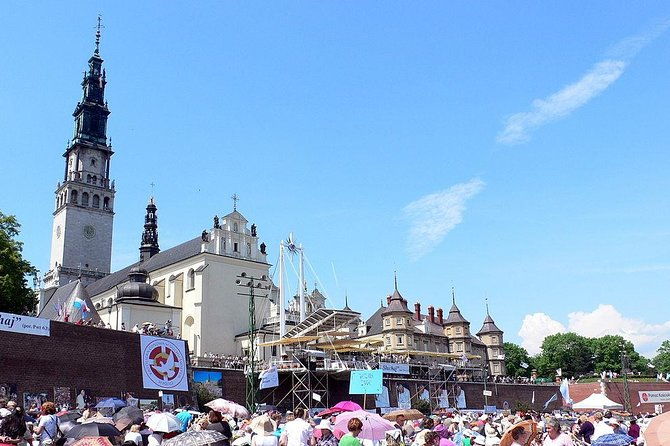 one-day-wadowice-czestochowa-tour-from-krakow