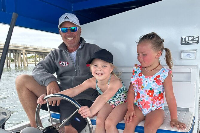 One Hour Harbor Shared Tour With Dolphin Watching