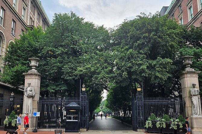 oppenheimer-in-new-york-walking-tour