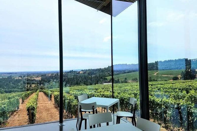 Oregon Wine Tour-Full Day Tour With Lunch Stop