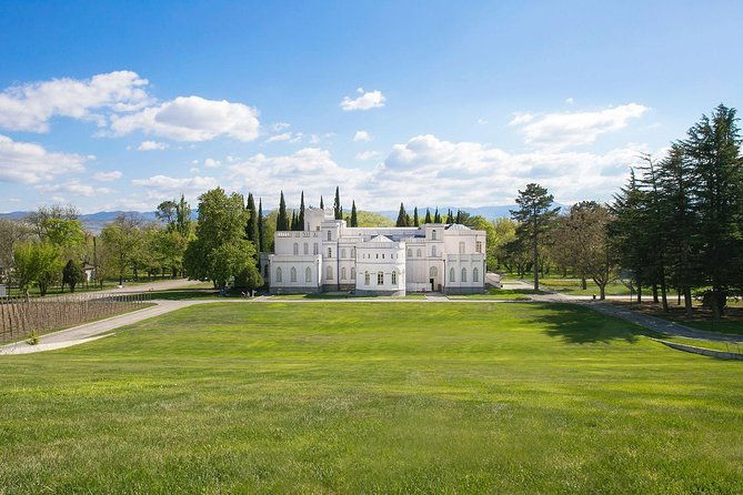 organic-wines-of-mtskheta-private-tour-with-lunch-and-wine-tastings