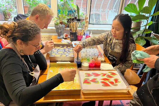 paint-on-the-water-authentic-turkish-art-workshop-at-local-home