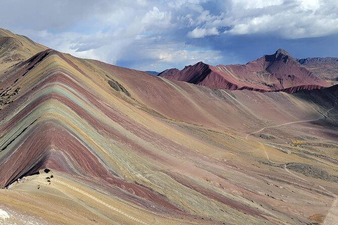 palcoyo-rainbow-mountain-day-tour-cusco-peru