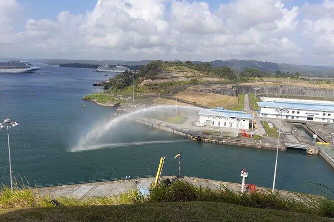 panama-canal-new-locks-jungle-and-san-lorenzo-fort-for-cruisers