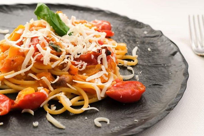 panoramic-shore-excursion-of-the-city-of-naples-and-historic-center