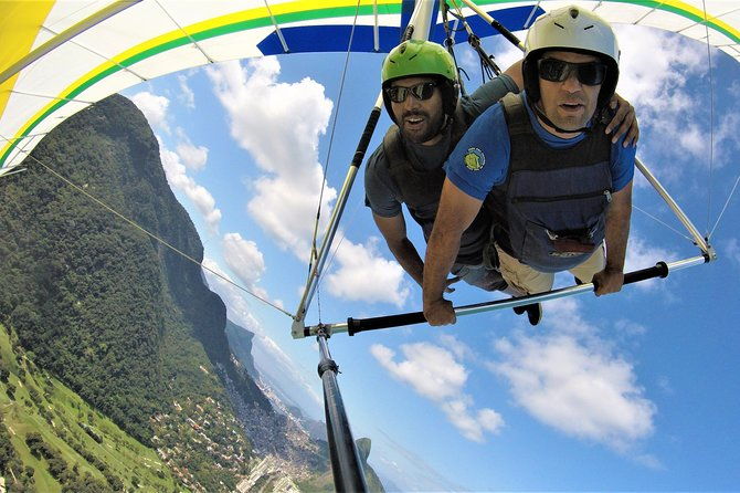 paragliding-or-hang-gliding-experience-in-rio-de-janeiro