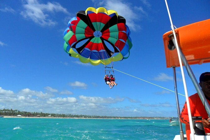 parasailing-adventure-in-punta-cana