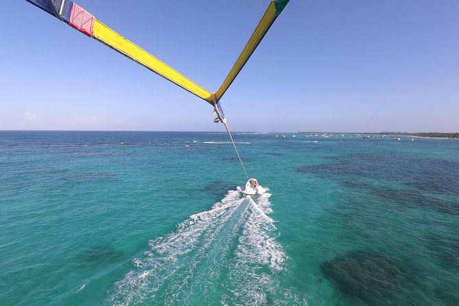 parasailing-yacht-experience-in-punta-cana