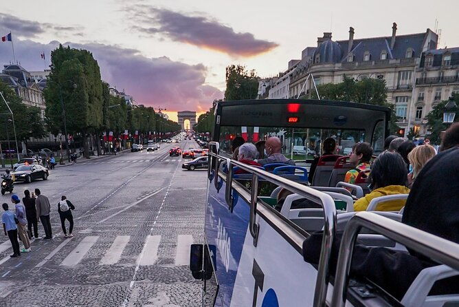 paris-by-night-tootbus-tour