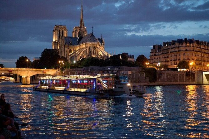 paris-hop-on-hop-off-and-seine-river-cruise
