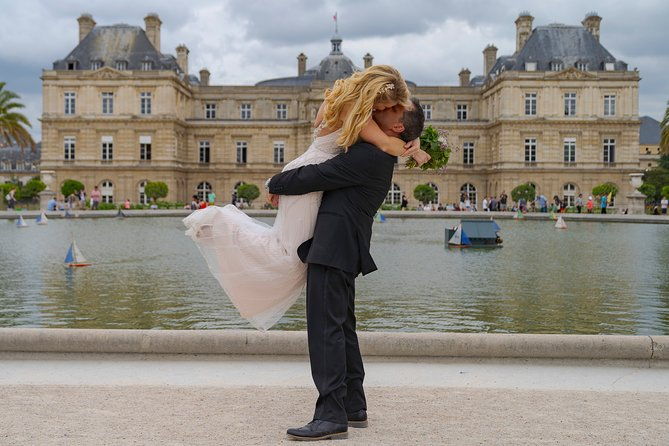 paris-luxembourg-garden-wedding-vows-renewal-ceremony-with-photo-shoot