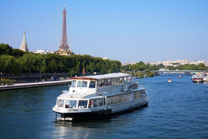 paris-prestige-lunch-seine-river-cruise-by-eiffel-croisieres-2