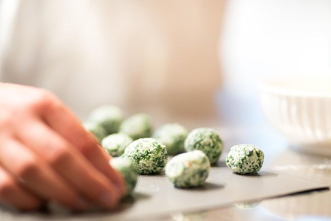 pasta-cooking-experience-in-florence-2