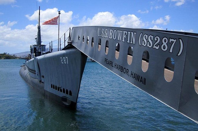 pearl-harbor-uss-arizona-bowfin-submarine