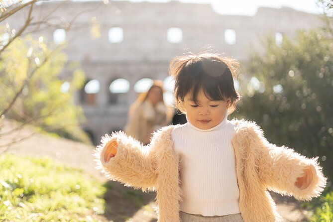 personalized-photoshoot-outside-the-colosseum-3