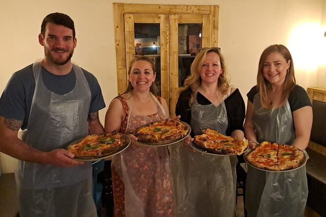 pizza-making-class-with-local-top-rated-chef-with-drink-in-naples-2