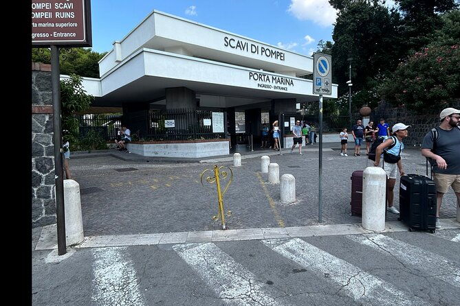 pompeii-and-amalfi-coast-day-tour