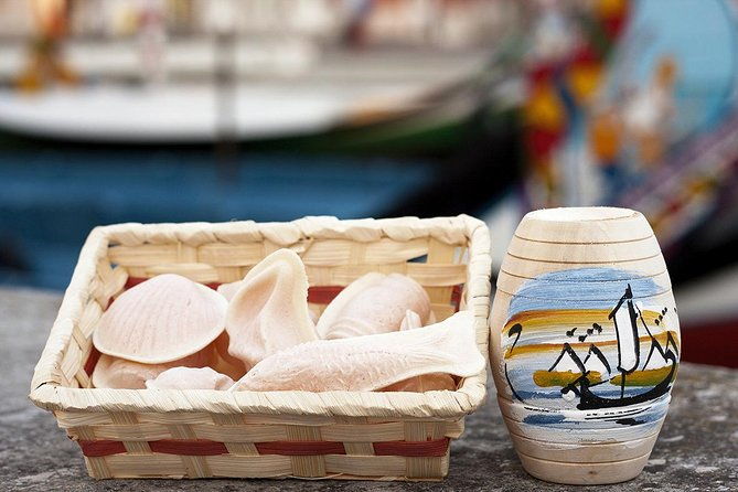 porto-aveiro-tour-including-moliceiro-cruise