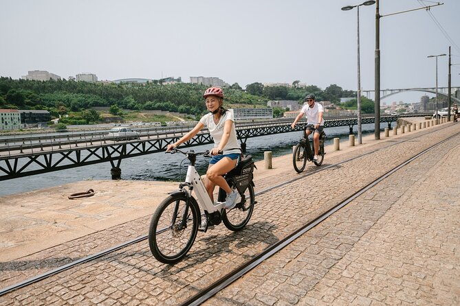 porto-riverbank-e-bike-tour-atlantic-coast-gardens