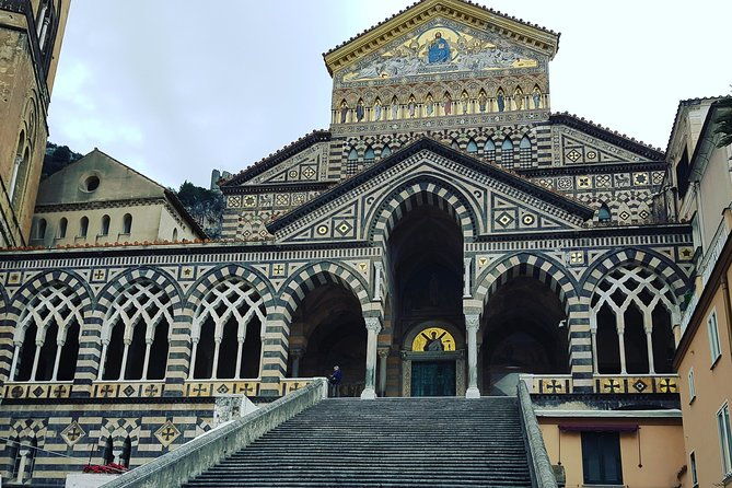 positano-amalfi-and-ravello-departing-from-sorrento