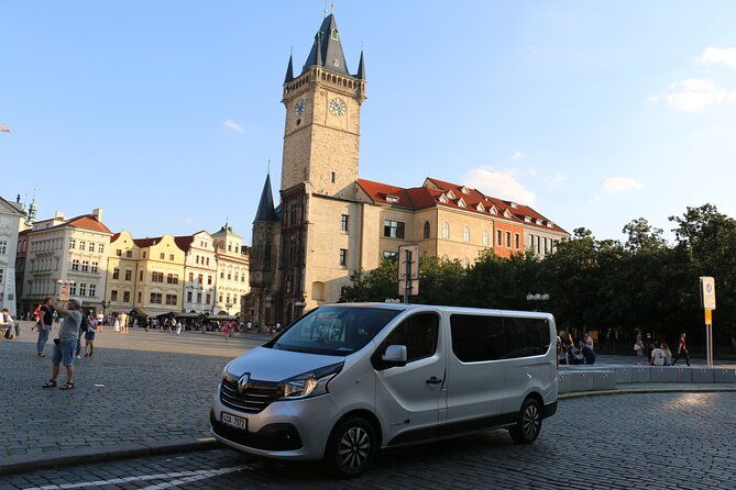 prague-airport-transfers-praga-aeropuerto-traslados-espanol-eng