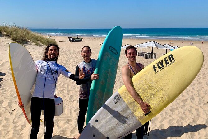 priv-half-day-surf_full-gear-round-round-trip-transport_lisbon