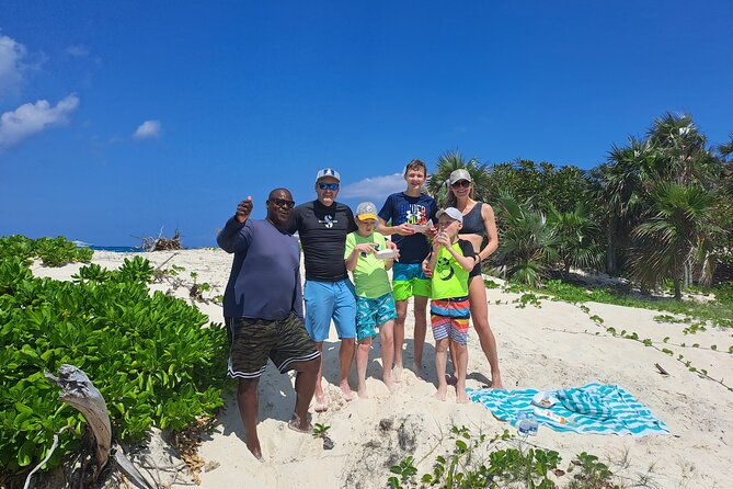 private-4-hour-rose-island-tour-snorkeling-fishing