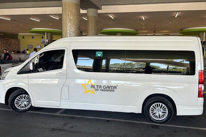 private-airport-transfer-from-punta-cana-safety-comfort