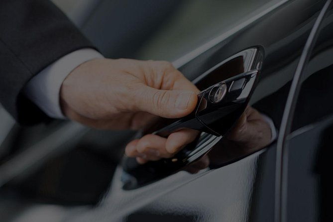 Private Airport Transfer From SFO to San Francisco Union Square