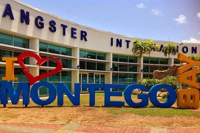 private-airport-transfer-hotels-in-montegobay