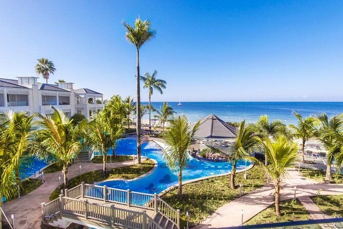 private-airport-transfer-to-azul-beach-resort-negril