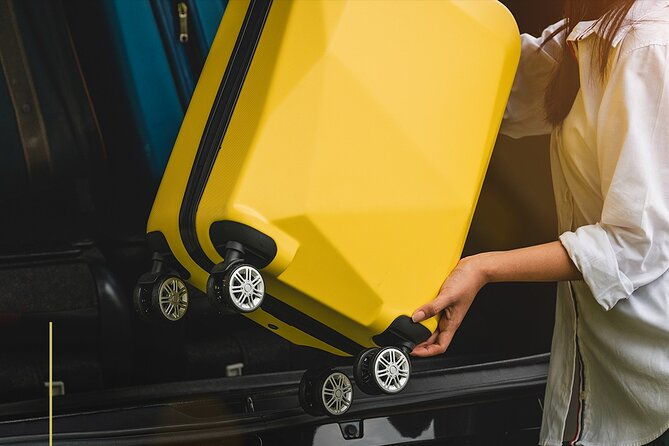 private-airport-transfer-to-your-athens-hotel-3