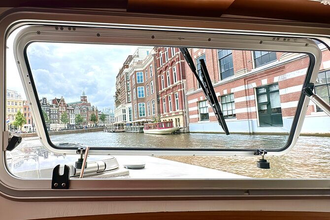 private-all-inclusive-cruise-with-captain