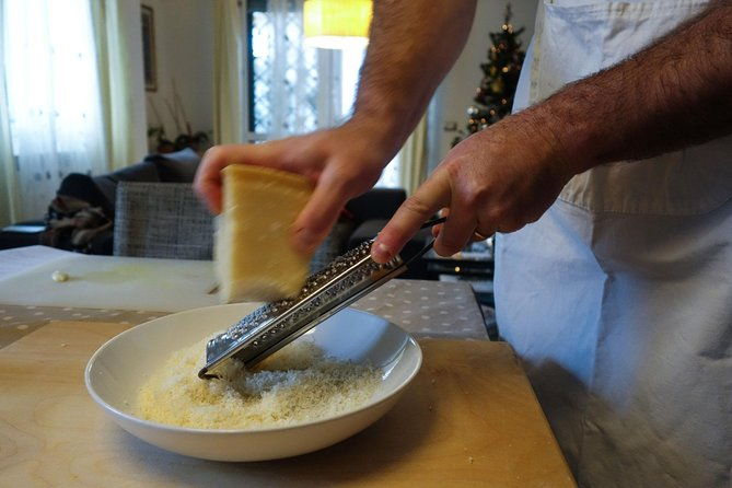 private-authentic-tuscan-cooking-class-with-a-professional-chef-antonella