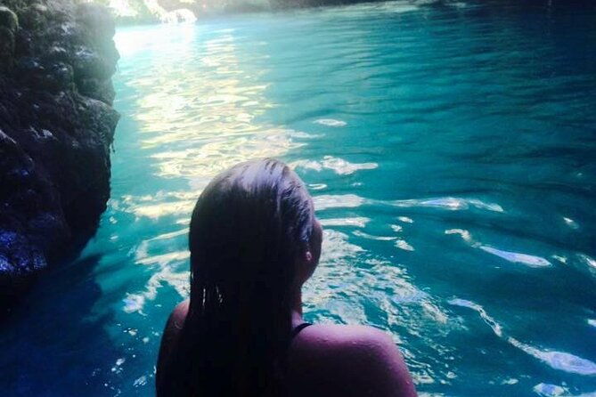 private-blue-hole-mineral-spring-tour-from-montego-bay