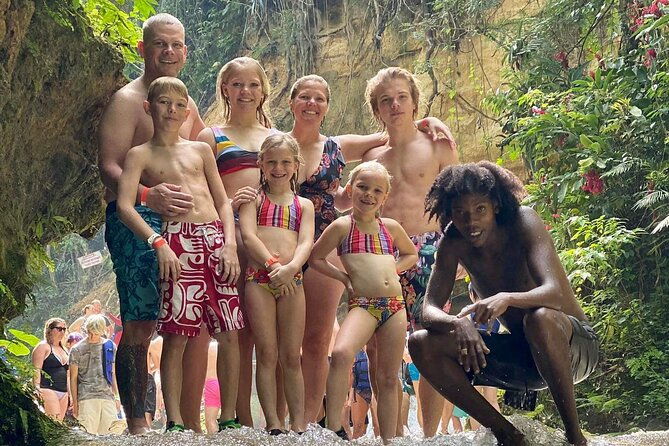 private-blue-hole-tour-from-montego-bay