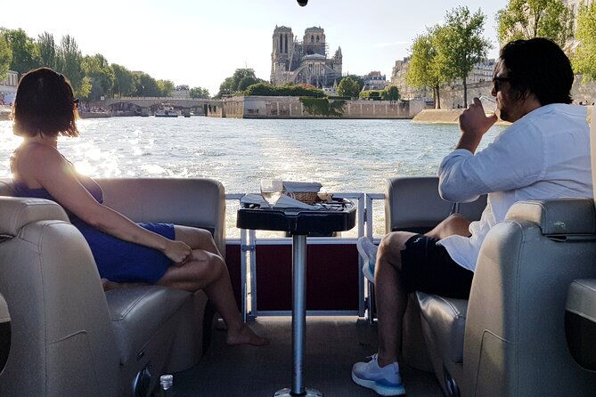 private-cruise-with-paris-water-way
