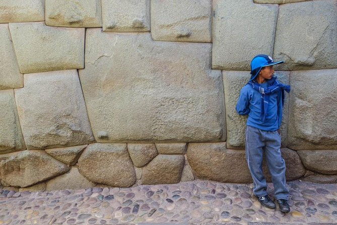 private-cusco-puka-pukara-tambomachay-and-sacsayhuaman-full-day-tour