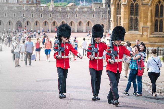 private-day-tour-to-bath-and-windsor-castle-2