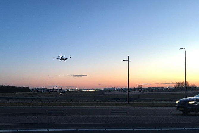 private-departure-transfer-from-amsterdam-to-schiphol-airport-ams